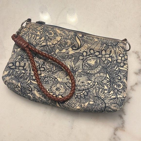 Sakroots artist circle campus mini wristlet - Picture 2 of 7